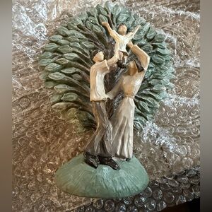 Willow Tree uplifting parents child